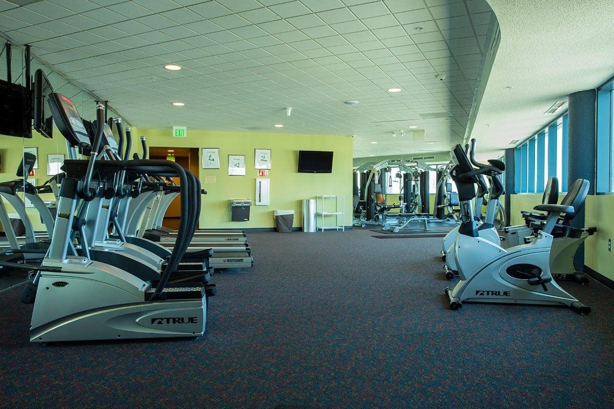 The gym of the Avista Resort. In view there is the elliptical and exercise bike