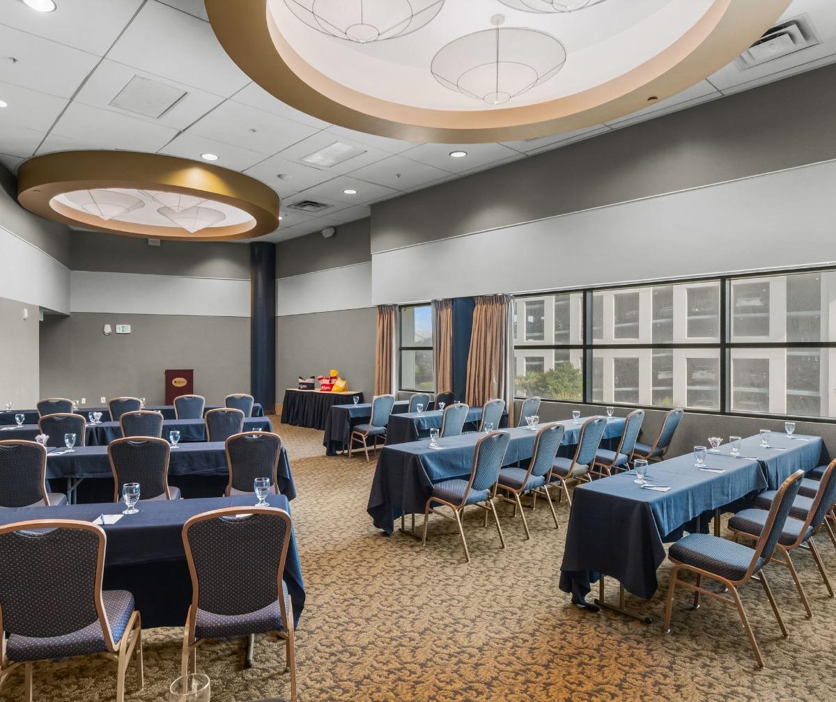 avista-group-meeting-space