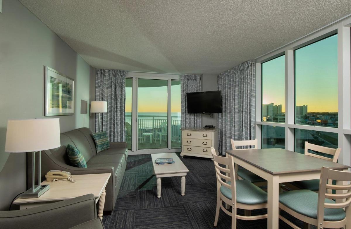 a room at Avista Resort with a view of the Ocean